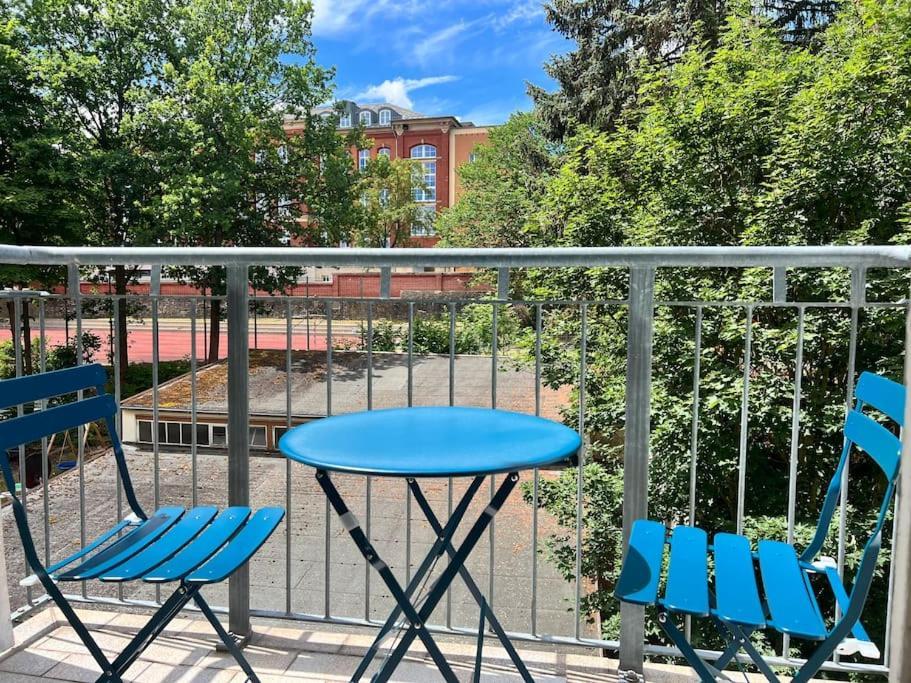 Schoenes City-Apartment Im Zentrum Mit Balkon ホーフ エクステリア 写真