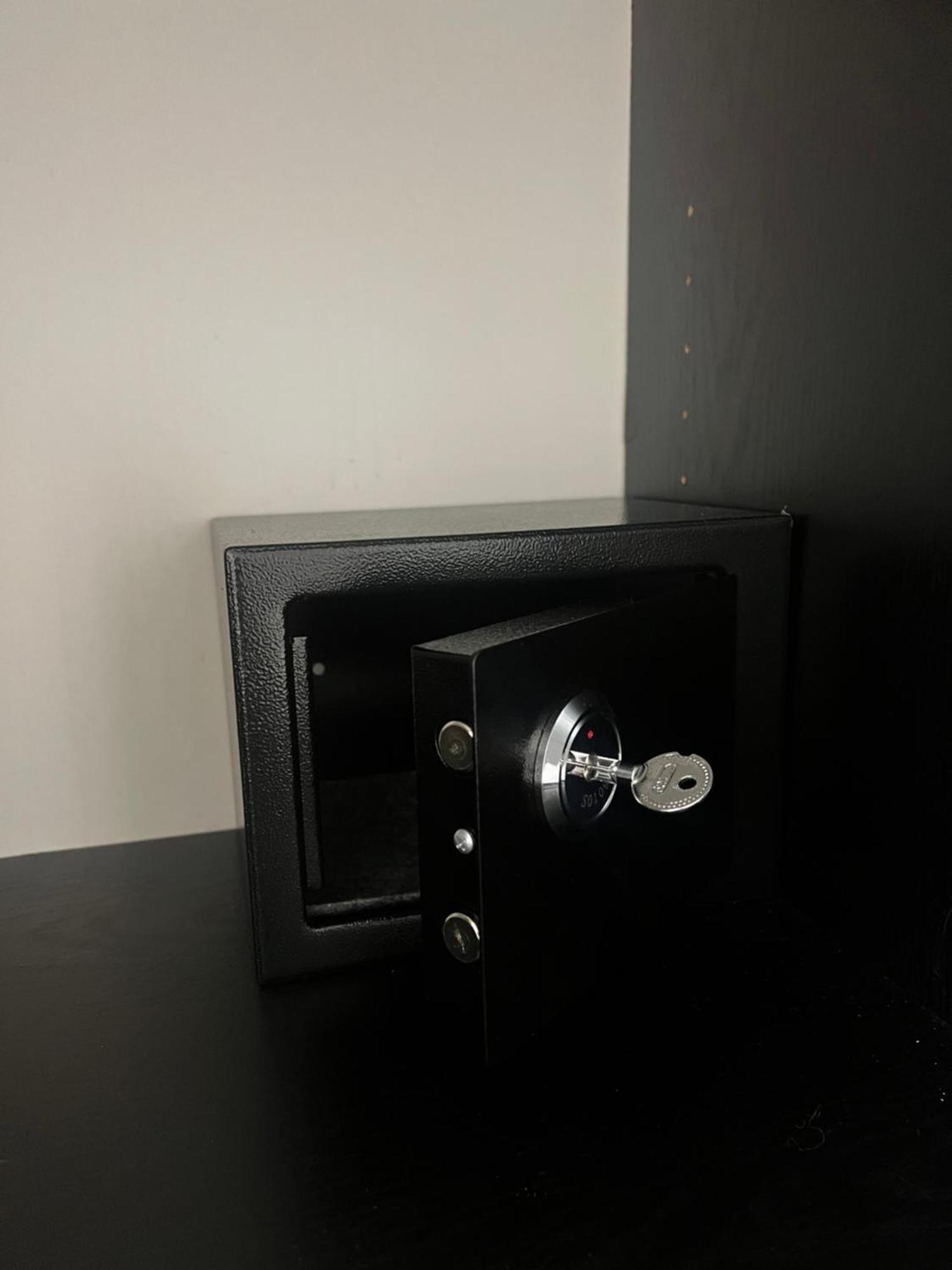 Schoenes City-Apartment Im Zentrum Mit Balkon ホーフ エクステリア 写真