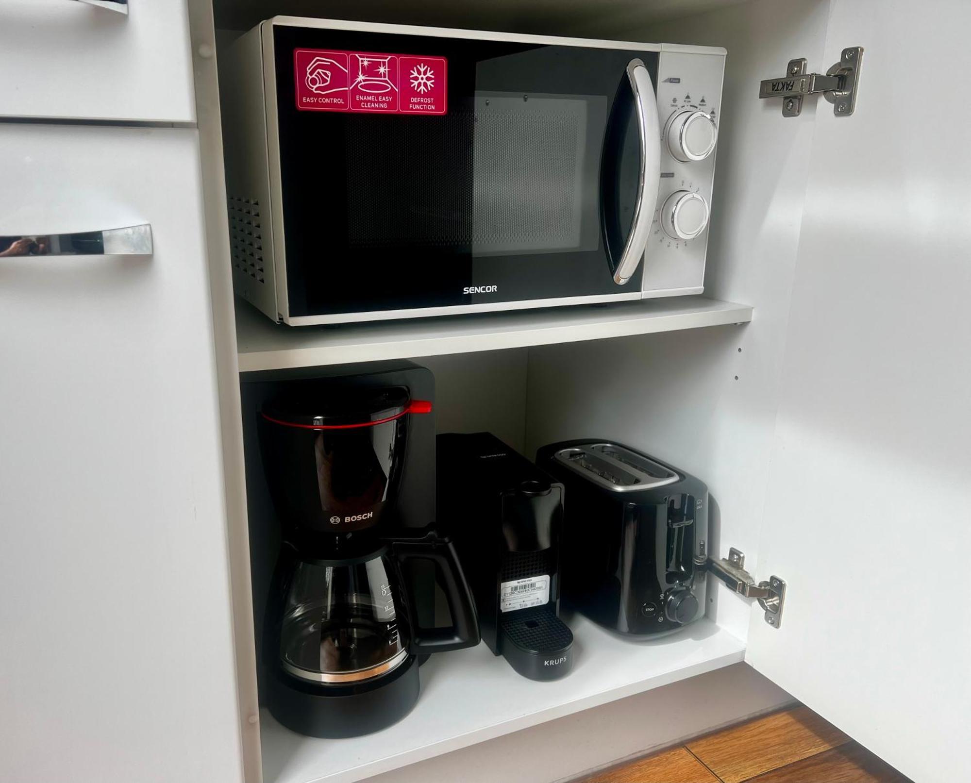 Schoenes City-Apartment Im Zentrum Mit Balkon ホーフ エクステリア 写真